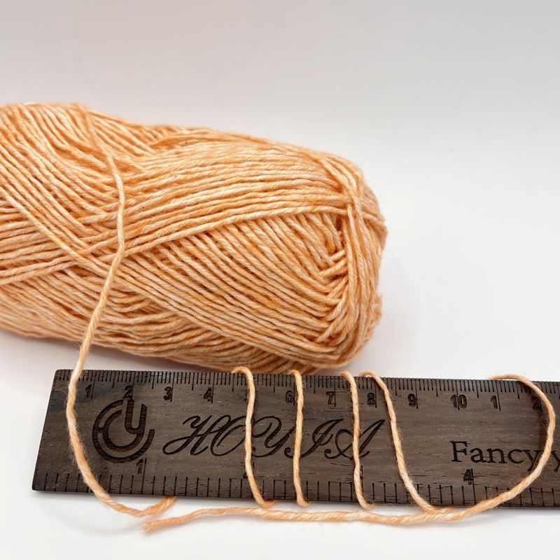 Customized 2.6NM Hand Arm Knit Yarn Craft 80%Cotton 20% Acrylic Baby Knit And Crochet Yarn