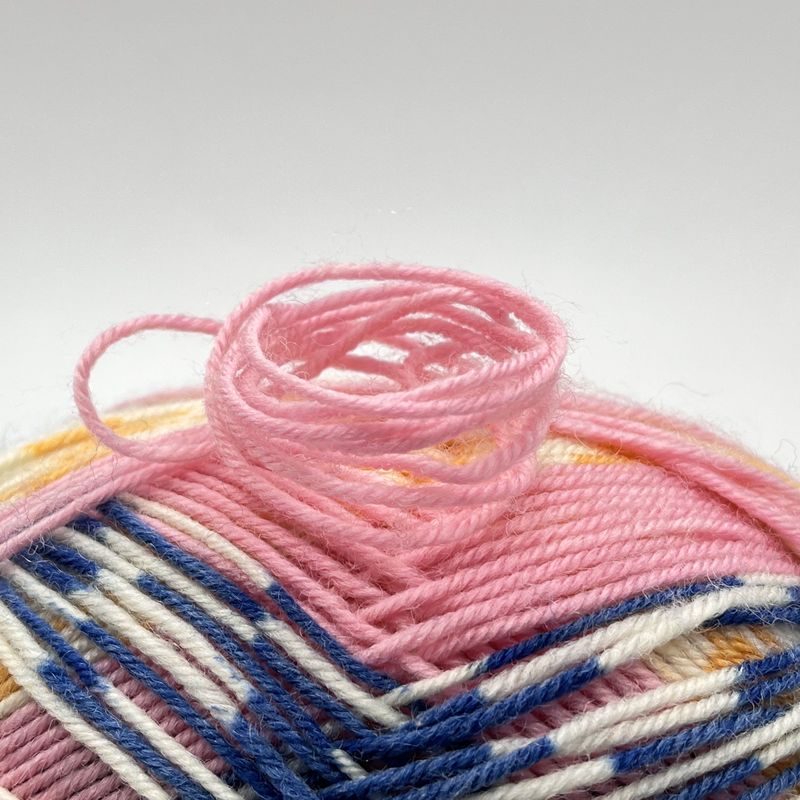 Fancy spinning space dyed yarn 100% pure wool hand knitting yarn
